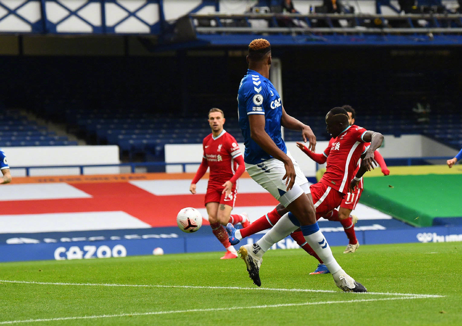 将在国际足 将在国际足